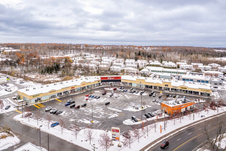More Photos Of 475 Blvd Grand, L'Île-Perrot Unknown For Lease