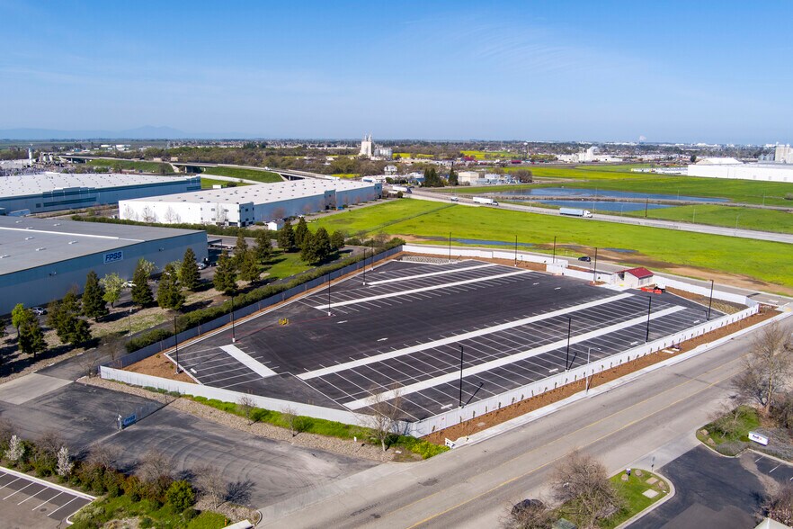 More Photos Of 920 Performance Dr, Stockton Land For Lease