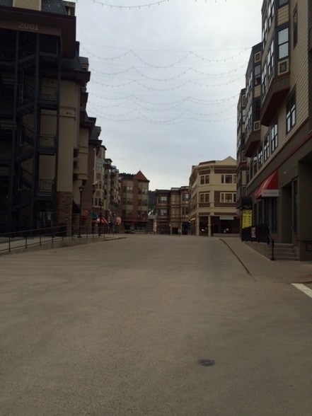 More Photos Of 34353 Highway 6, Edwards Storefront Retail Residential For Lease