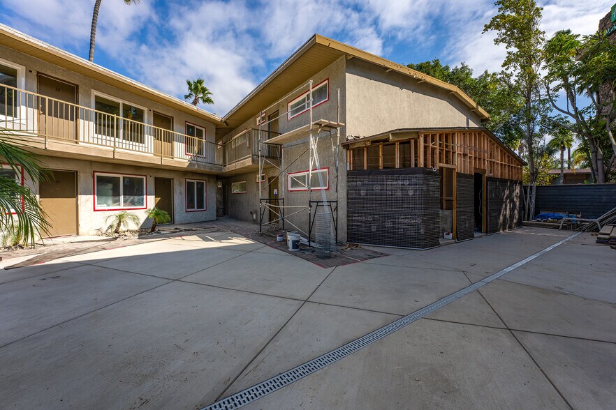 More Photos Of 2777 Nimitz Blvd, San Diego Apartments For Sale