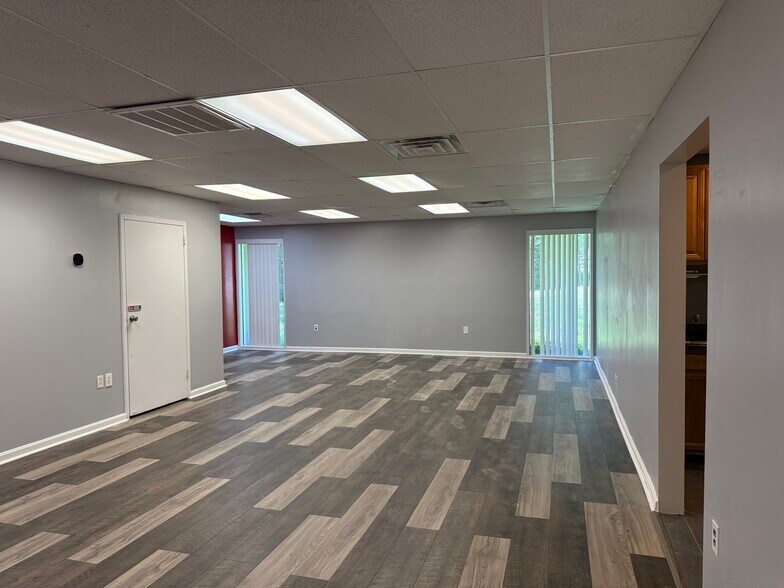 More Photos Of 1712 Clubhouse Rd, Reston Medical For Sale