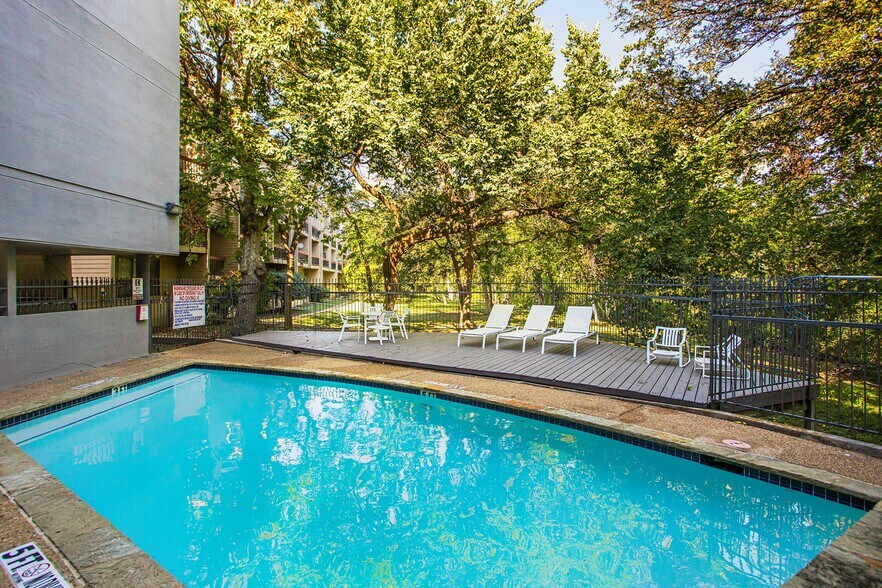 More Photos Of 7570-7610 Skillman St, Dallas Apartments For Sale