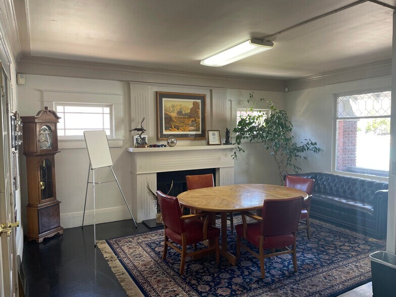 More Photos Of 31 Keystone Ave, Reno Office For Lease