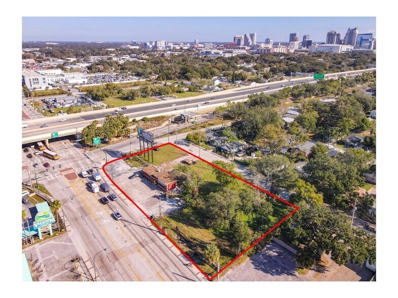More Photos Of 707 S Orange Blossom Trl, Orlando Storefront For Sale