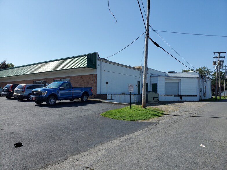 More Photos Of 717 W Berwick St, Easton Light Manufacturing For Sale