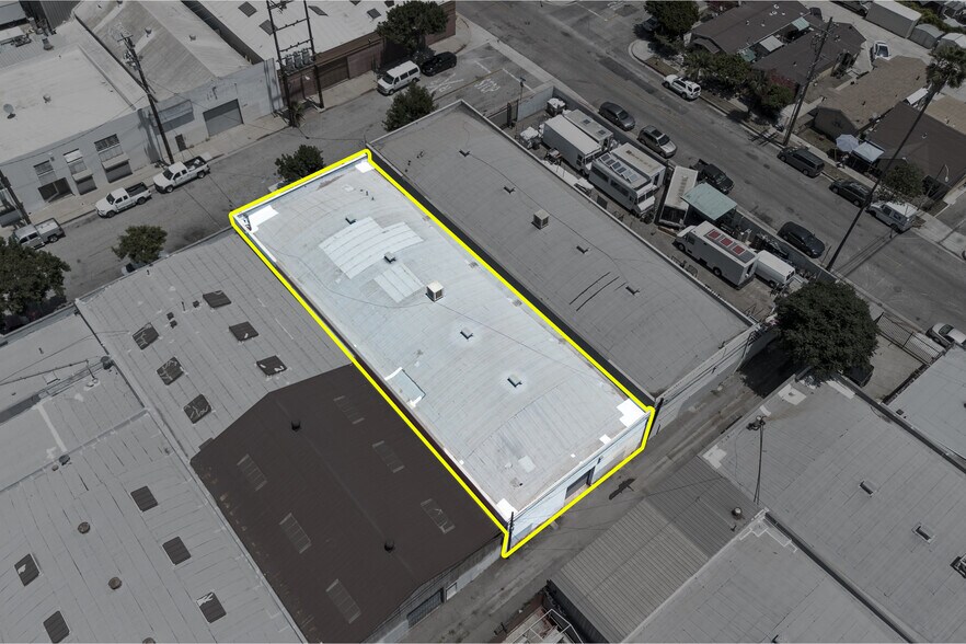 More Photos Of 2456 E 57th St, Huntington Park Warehouse For Sale
