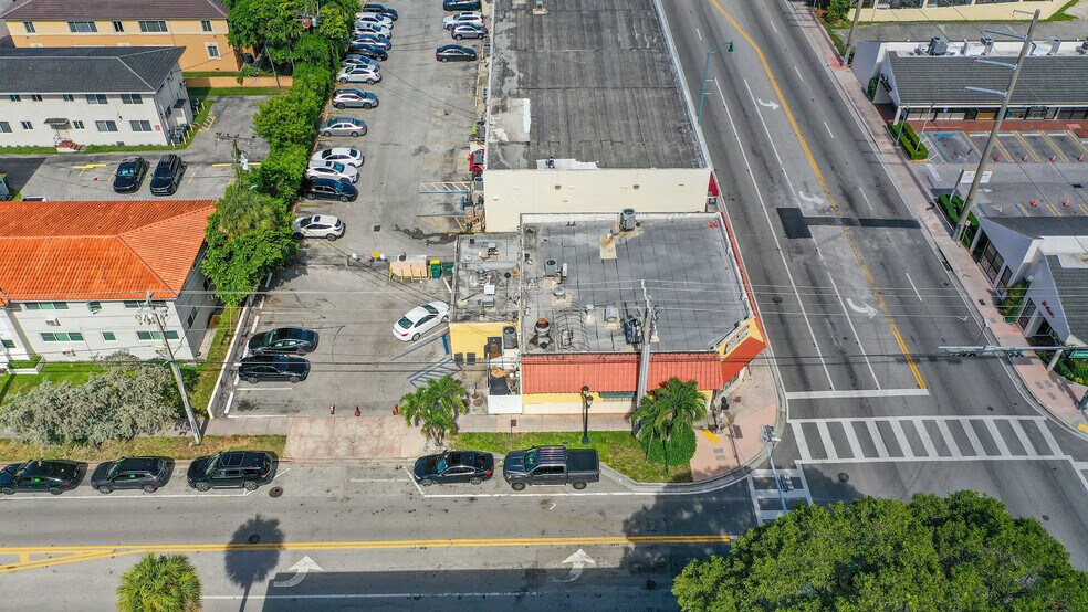 More Photos Of 3800 SW 8th St, Coral Gables Restaurant For Sale