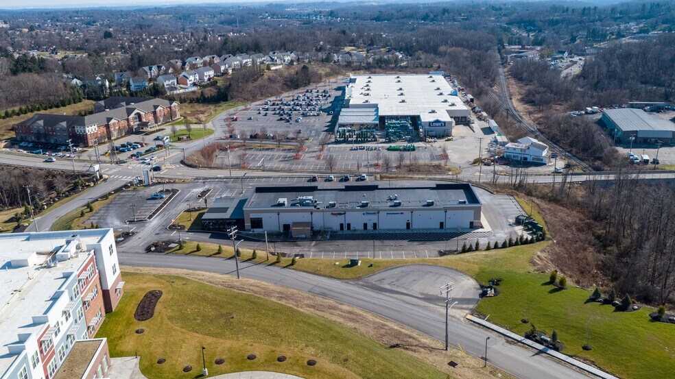 More Photos Of 1001 Cool Springs Dr, Bethel Park Freestanding For Lease