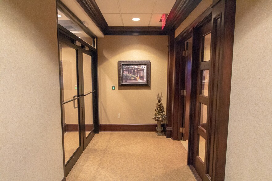 More Photos Of 1600 W Bloomfield Rd, Bloomington Medical For Sale