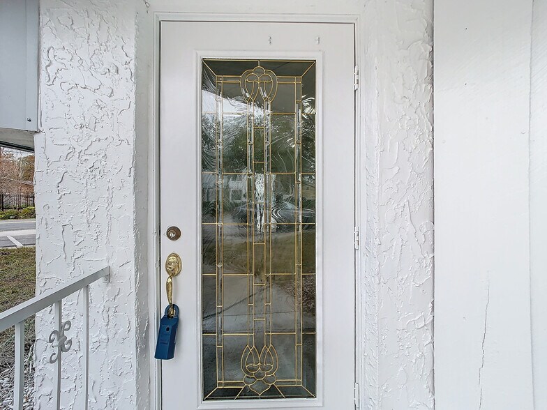 More Photos Of 6430 Madison St, New Port Richey Medical For Sale