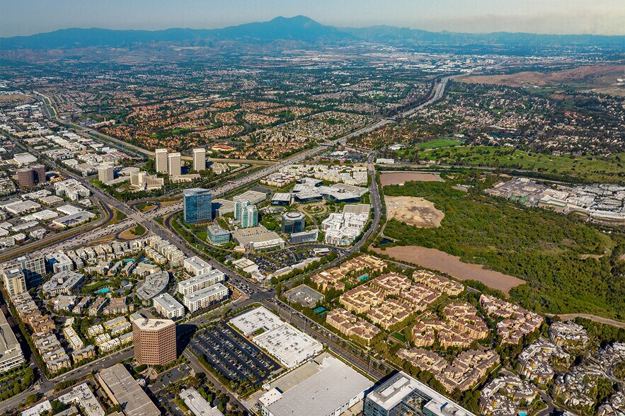 More Photos Of 2722 Michelson Dr, Irvine Office For Sale
