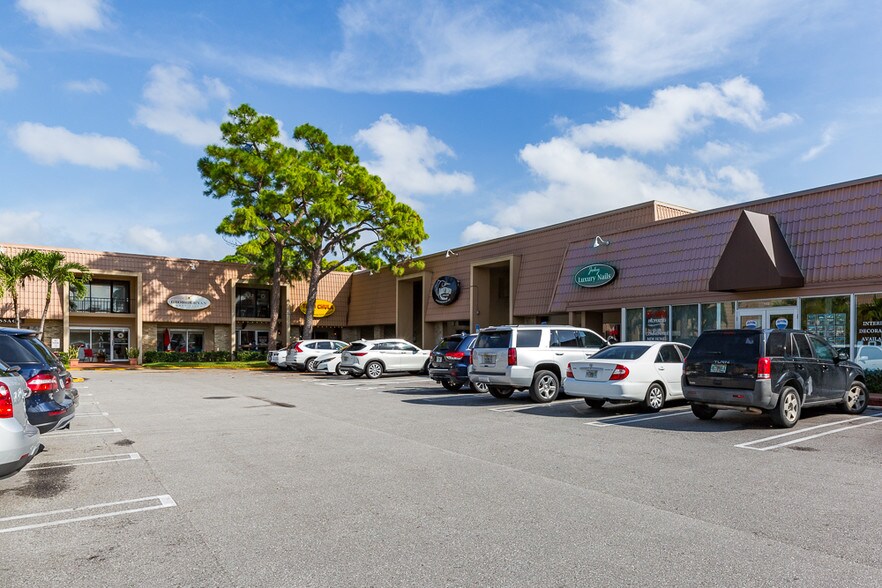 More Photos Of 10800 N Military Trl, Palm Beach Gardens Freestanding For Lease