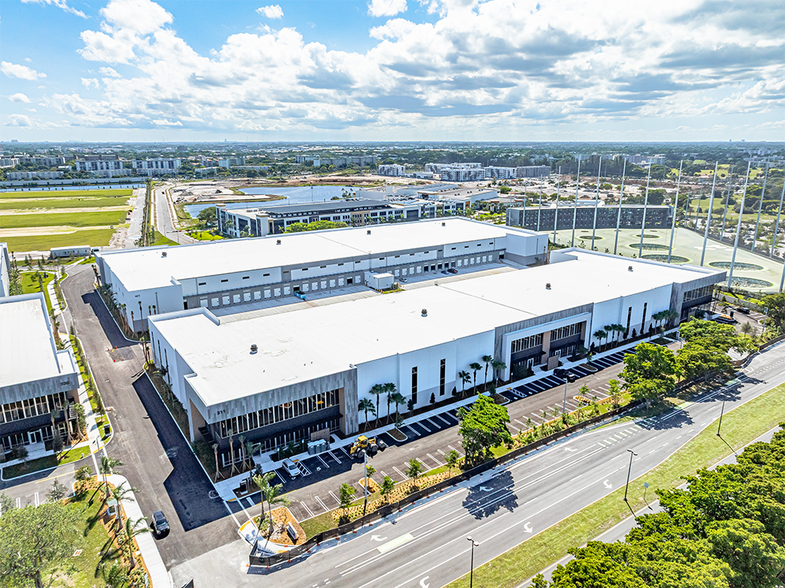 More Photos Of 311 Racetrack Loop, Pompano Beach Unknown For Lease