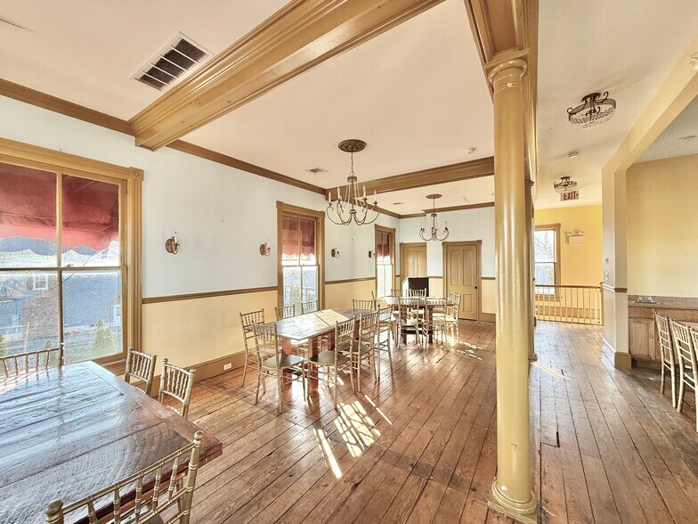 More Photos Of 55 Chestnut St, Elmer Convenience Store For Sale