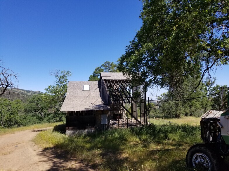 More Photos Of 19019 Mines Rd, Livermore Self Storage For Sale