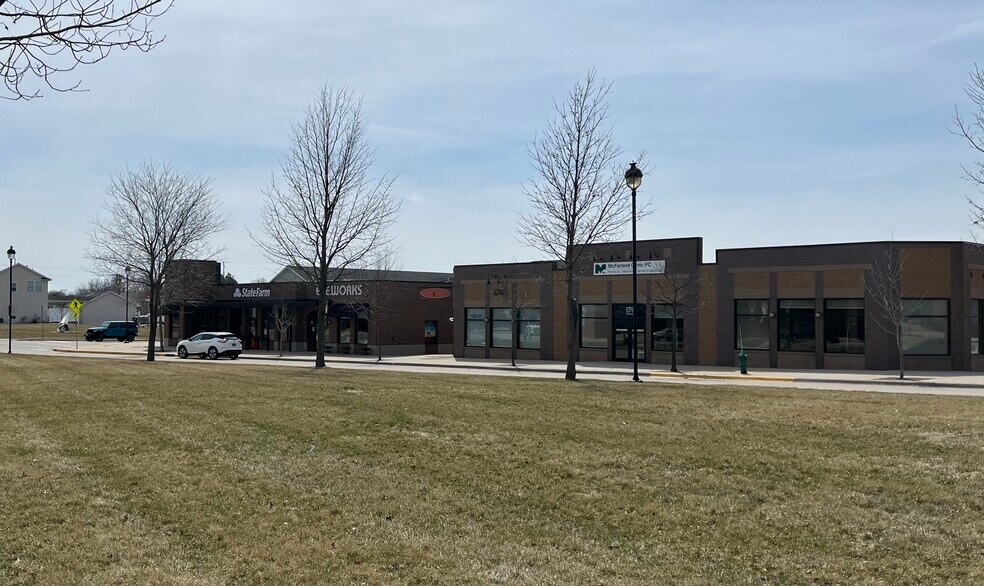 More Photos Of 2712 Stange Rd, Ames Storefront Retail Office For Lease