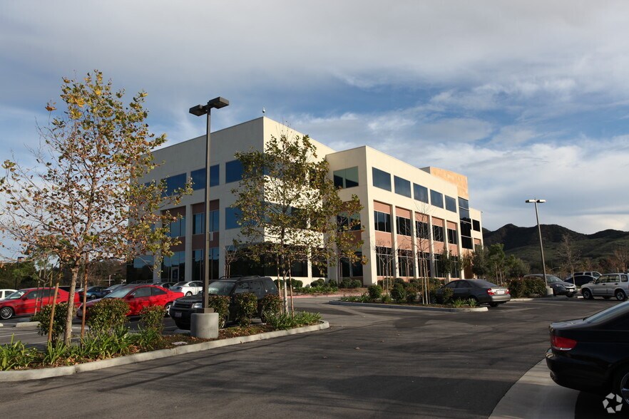 More Photos Of 30930 Russell Ranch Rd, Westlake Village Unknown For Lease