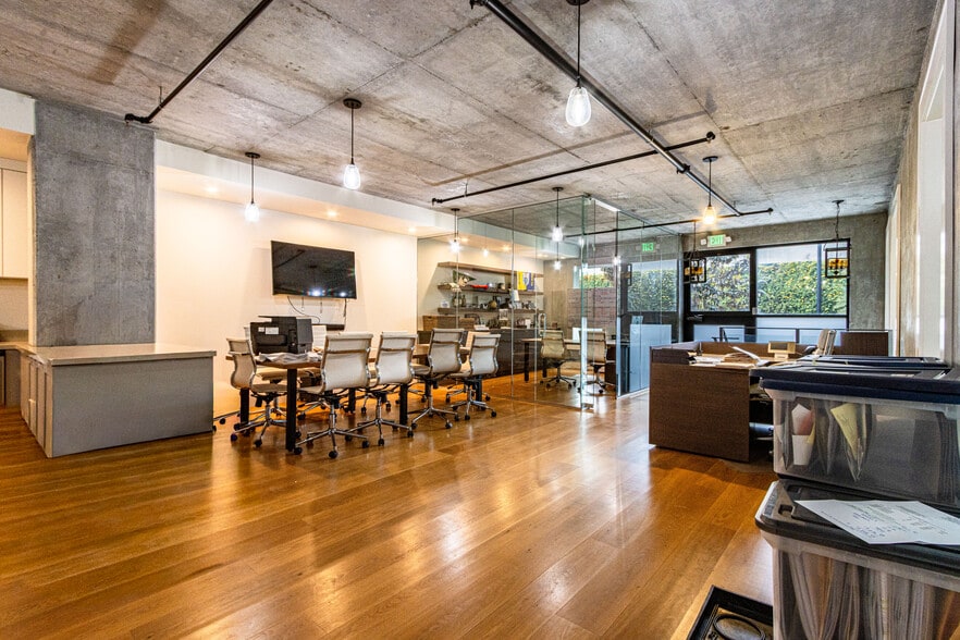 Primary Photo Of 1189 Tennessee St, San Francisco Loft Creative Space For Lease