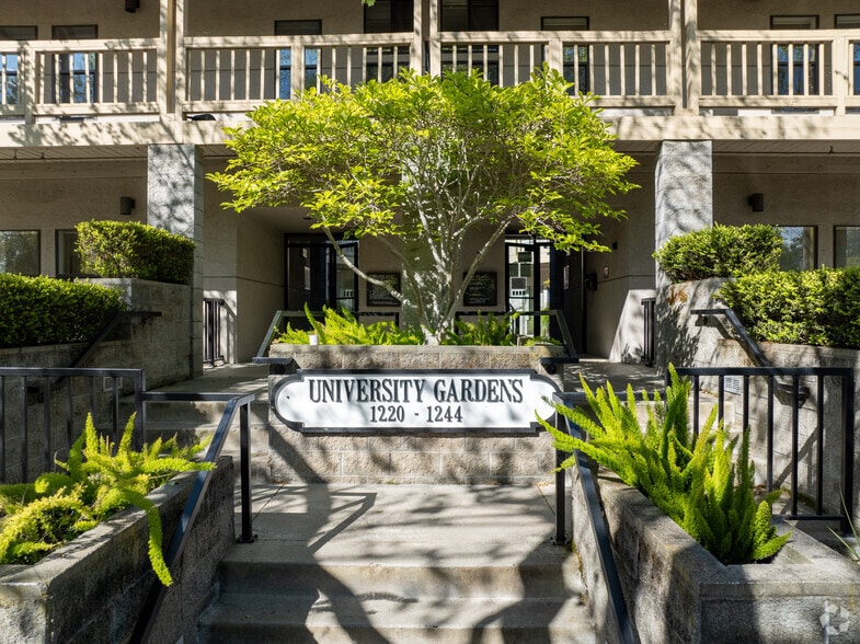 More Photos Of 1220-1244 University Dr, Menlo Park Medical For Lease