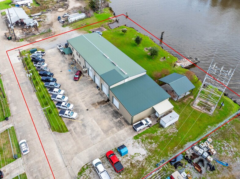More Photos Of 1711 Dunn St, Houma Service For Lease