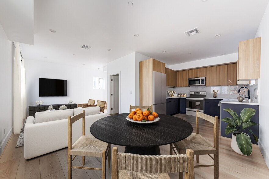 More Photos Of 13461 Beach Ave, Marina Del Rey Multifamily For Sale