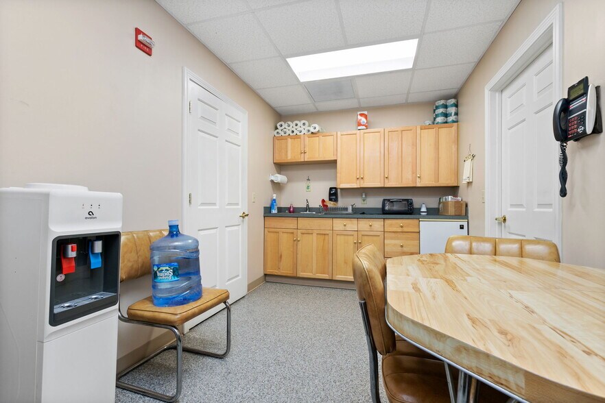 More Photos Of 658 N Main St, Brockton General Retail For Sale