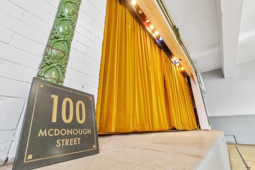 More Photos Of 100 McDonough St, Joliet Schools For Sale