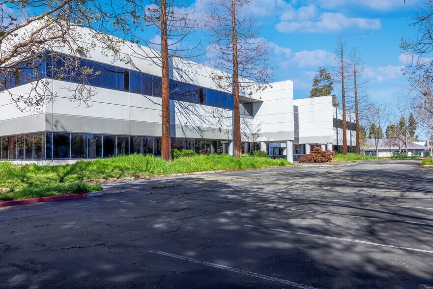 More Photos Of 1851 McCarthy Blvd, Milpitas Office Residential For Sale