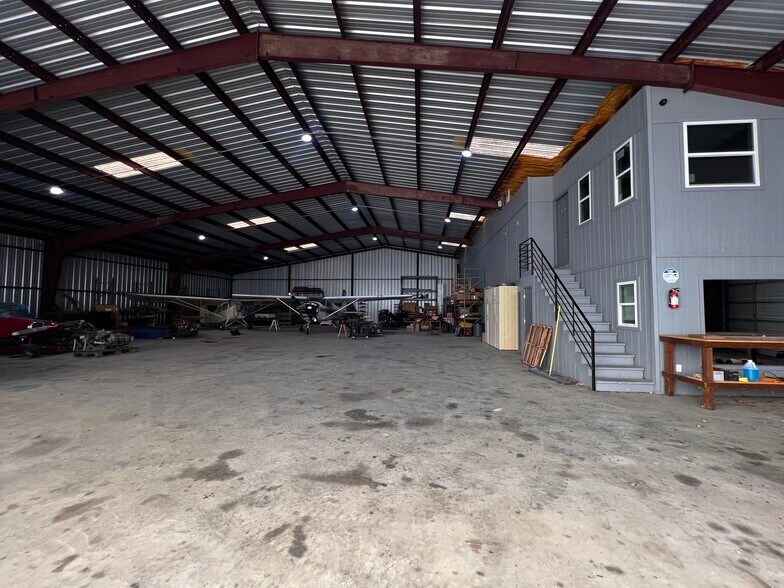 More Photos Of 10195 Doolittle, McKinney Airplane Hangar For Sale