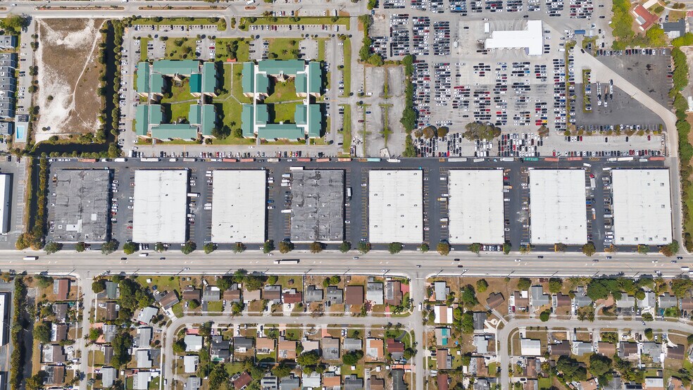 More Photos Of 3501-3531 NW 19th St, Fort Lauderdale Unknown For Lease