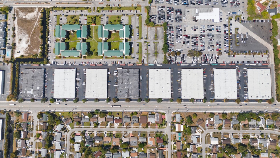 More Photos Of 3501-3531 NW 19th St, Fort Lauderdale Unknown For Lease