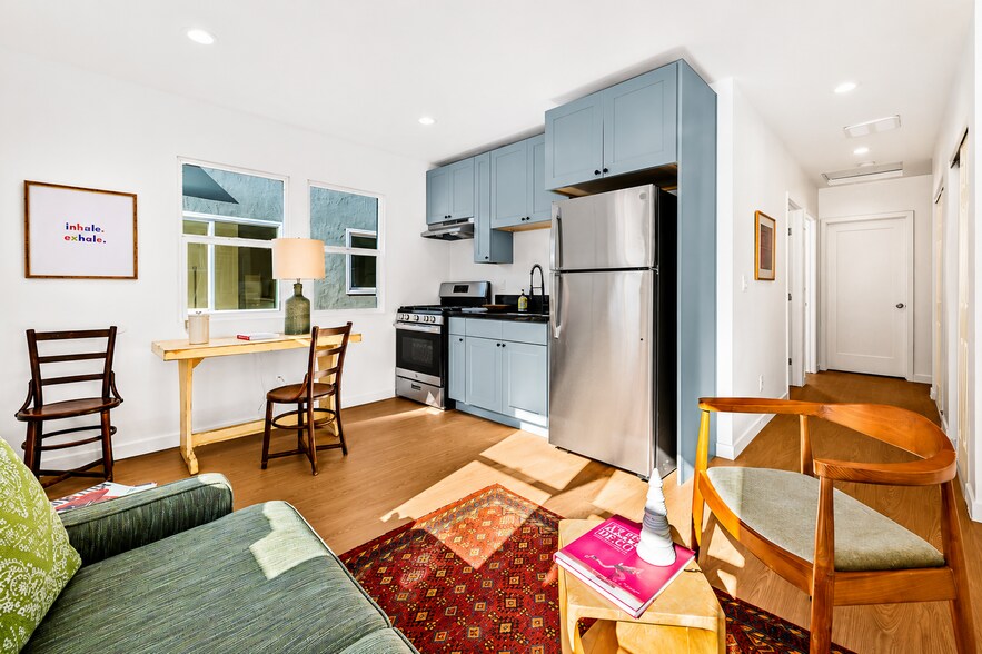 More Photos Of 2819 3rd Ave, Los Angeles Apartments For Sale