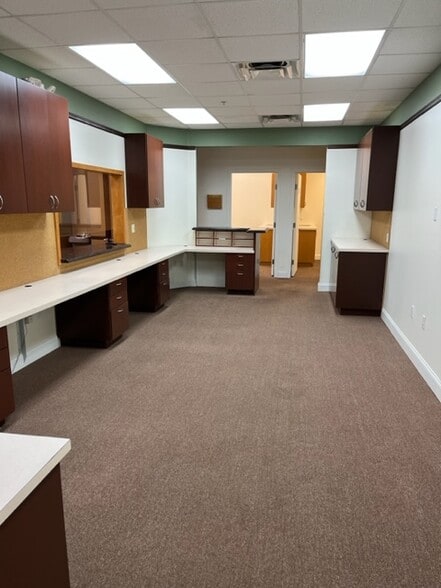 More Photos Of 6435-6471 W Commercial Blvd, Tamarac Medical For Lease