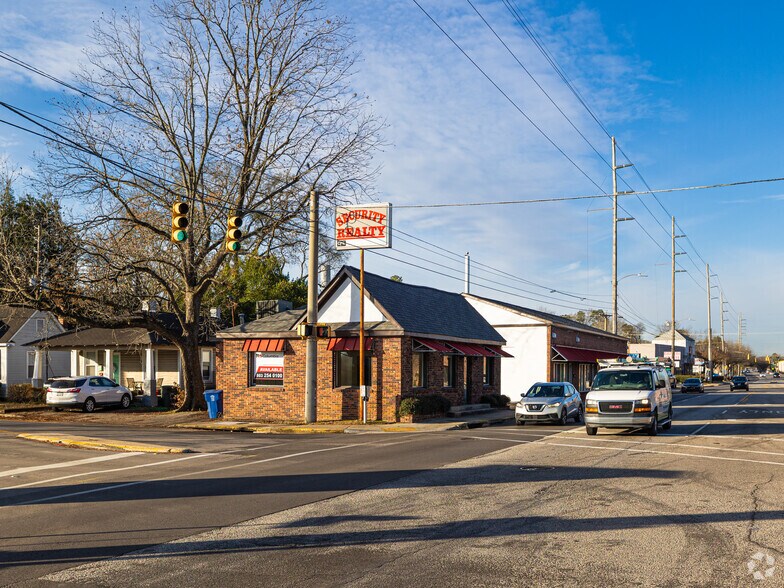 Primary Photo Of 2772 Rosewood Dr, Columbia Office Residential For Lease