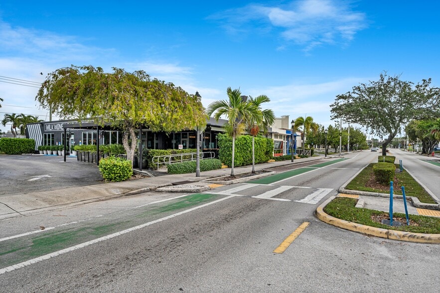 More Photos Of 815 NE 13th St, Fort Lauderdale Freestanding For Sale
