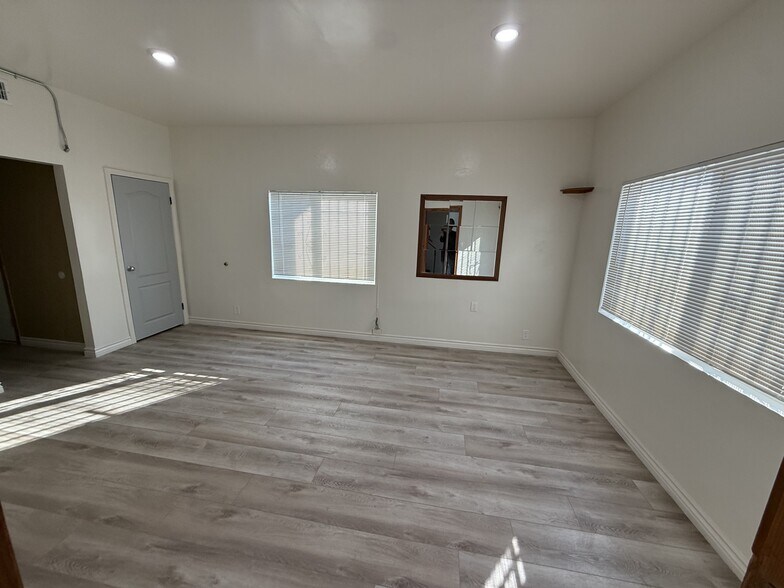 More Photos Of 8930 S Vermont Ave, Los Angeles Daycare Center For Sale
