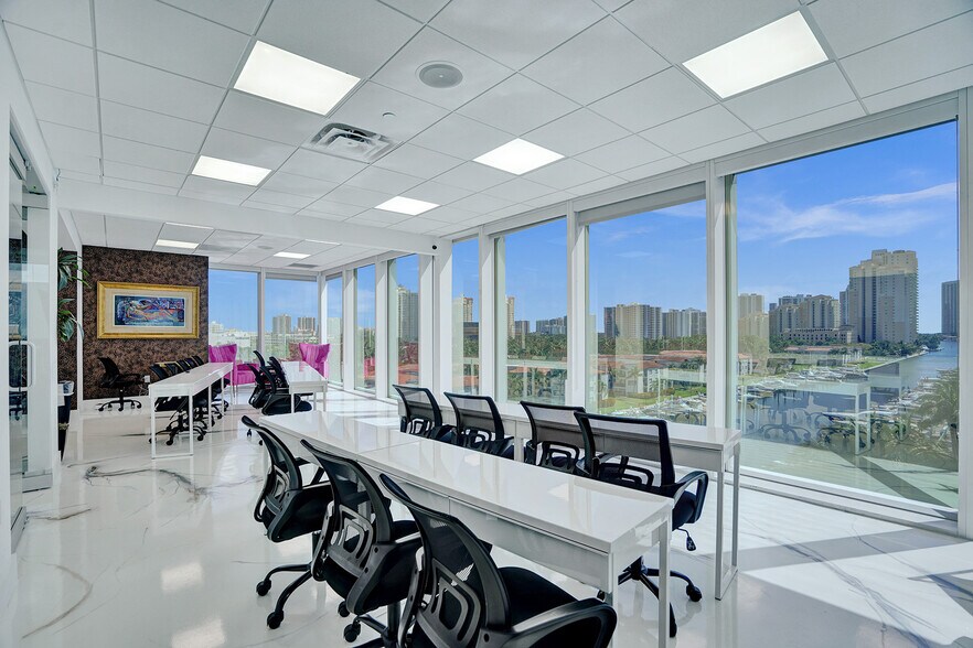 More Photos Of 18851 NE 29th Ave, Aventura Coworking Space