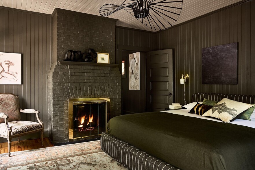 More Photos Of 173 E Chestnut St, Asheville Hotel For Sale