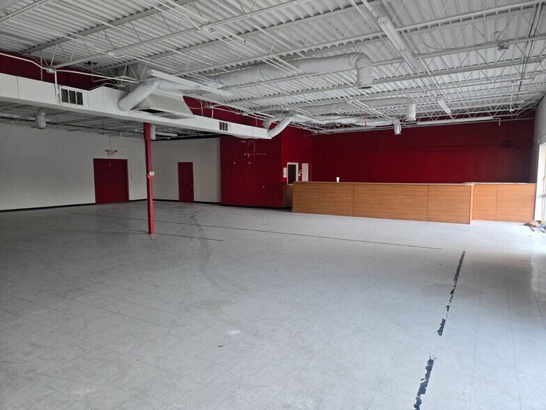 More Photos Of 5357-5365 1st Ave N, Birmingham Unknown For Lease