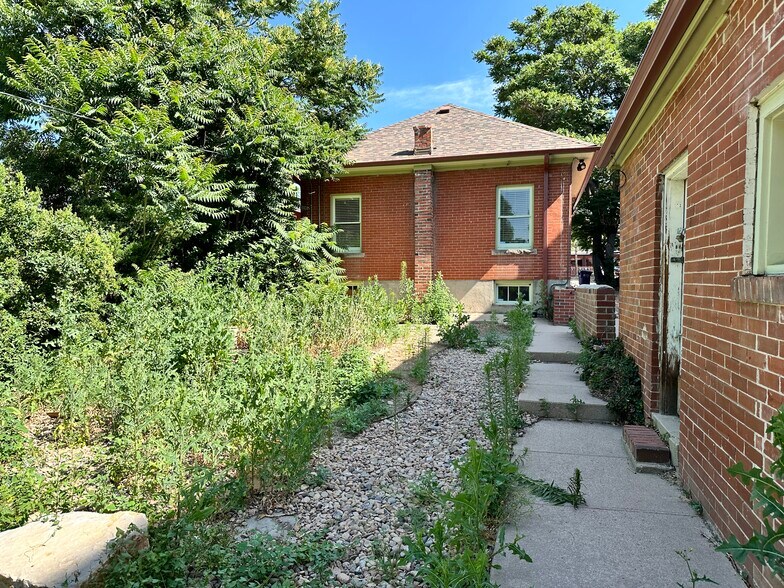 More Photos Of 4928 W 29th Ave, Denver Storefront Retail Office For Lease