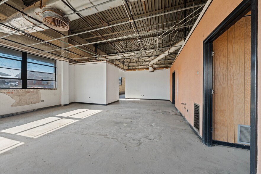 More Photos Of 4520 Fort Ave, Waco Warehouse For Sale