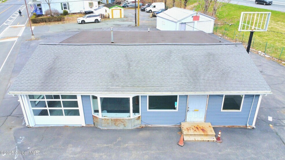 More Photos Of 1904 Broadway, Watervliet Auto Dealership For Sale