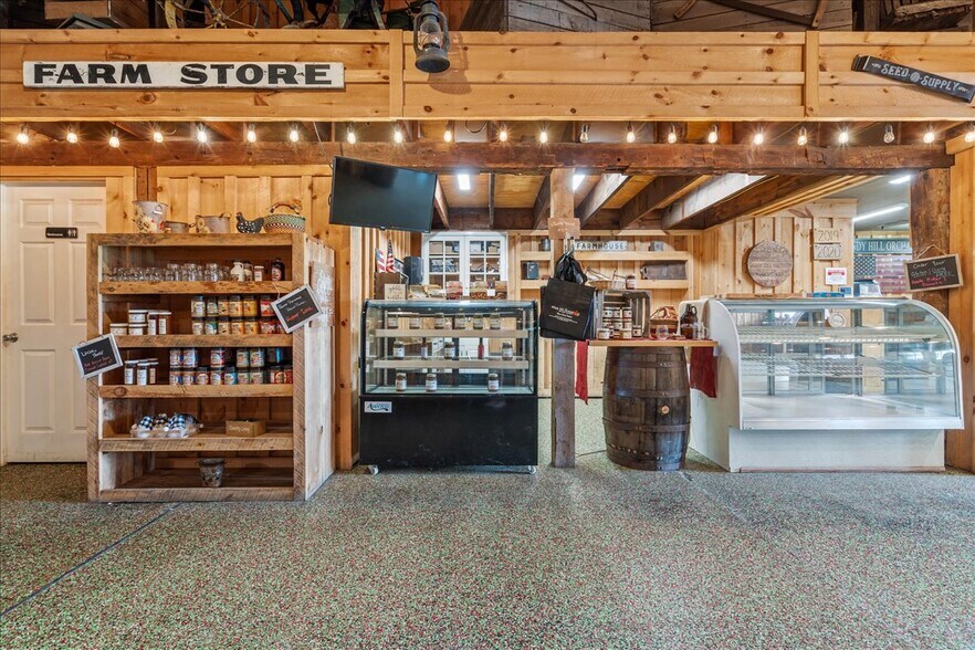 More Photos Of 1297 Brookview Station Rd, Castleton On Hudson Winery Vineyard For Sale