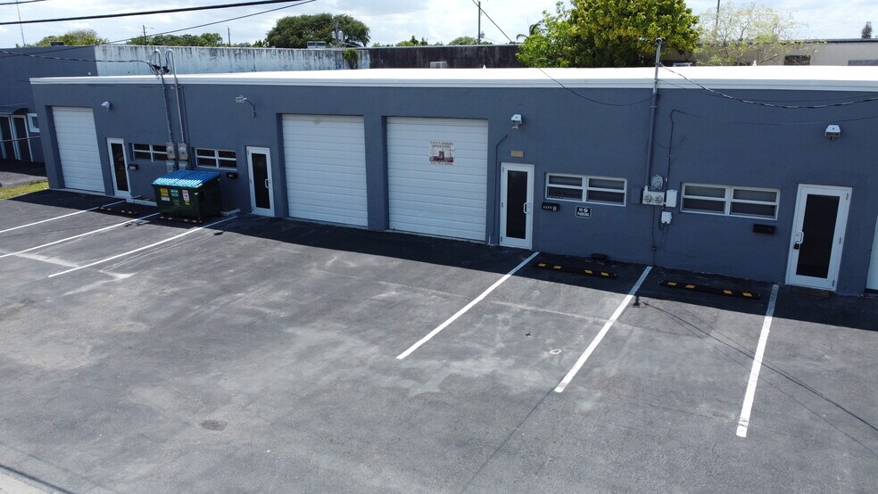 More Photos Of 2122-2128 SW 60th Ter, Miramar Warehouse For Sale