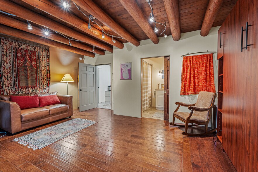 More Photos Of 1315 S St. Francis, Santa Fe Office For Sale