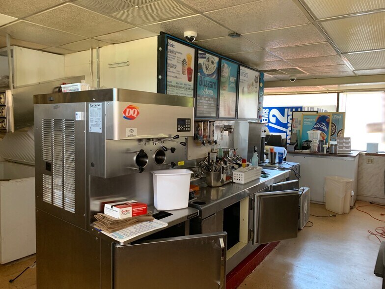 More Photos Of 2155 Belmont Ave, Youngstown Fast Food For Sale