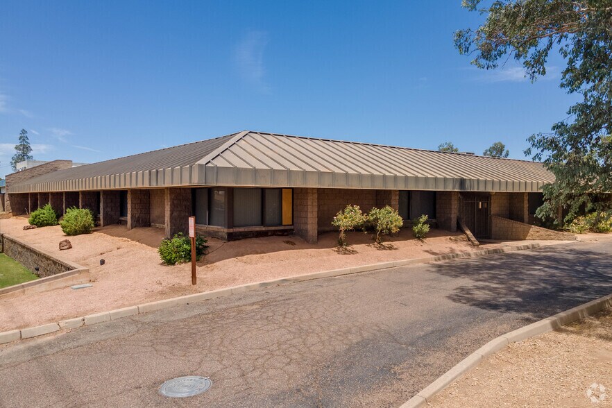 Primary Photo Of 650 W Southern Ave, Mesa Medical For Sale