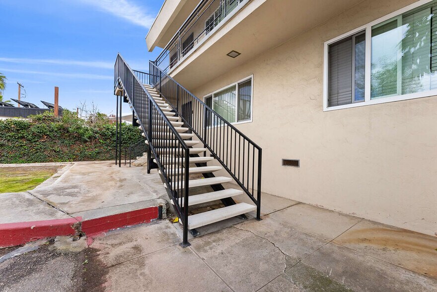 More Photos Of 4415 Rosebud Ln, La Mesa Apartments For Sale