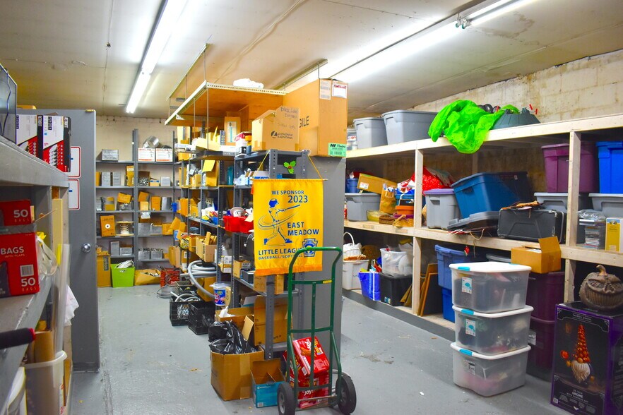 More Photos Of 546 E Meadow Ave, East Meadow Freestanding For Sale