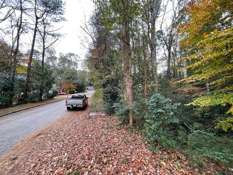 More Photos Of 4446 Glenwood Rd, Decatur Land For Sale